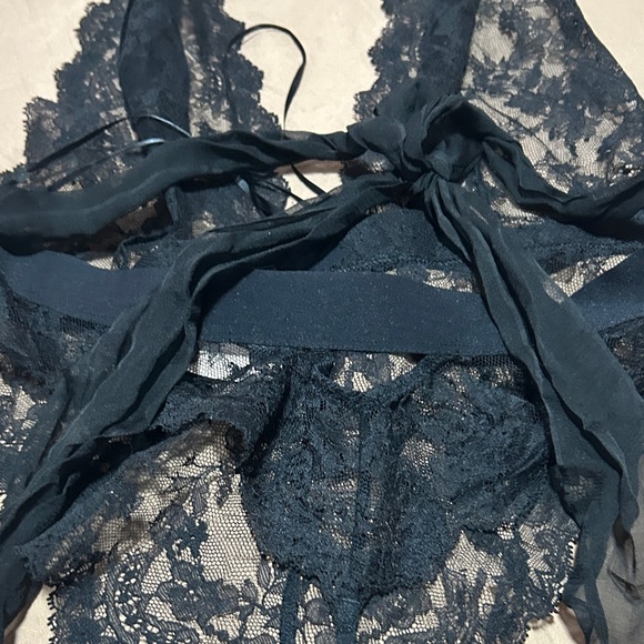 Victoria's Secret Black Lace Lace Bodysuit L - Picture 9 of 10
